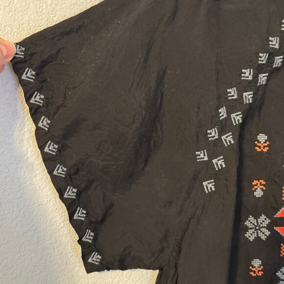 Johnny Was Pete & Greta Embroidered Black Tunic Top Boho Hippie Western size M - Picture 5 of 9